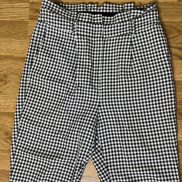 Cute Mini Plaid Bag Waist Ankle Trousers by Express - Picture 3 of 11